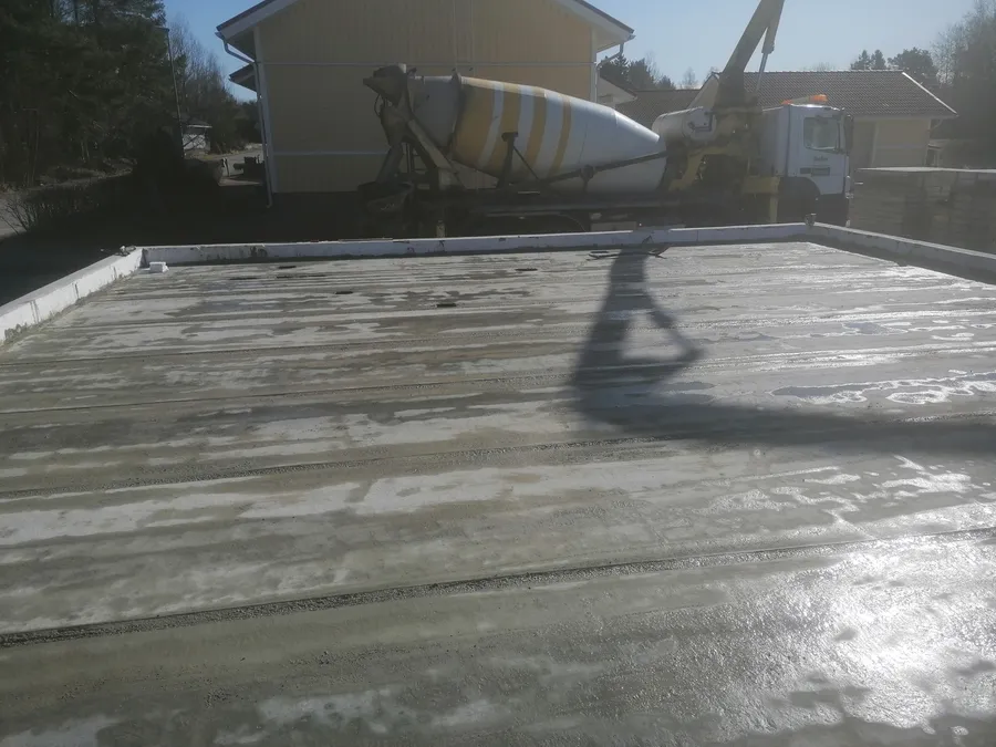 Eräbetoni Oy - ontelolaatat